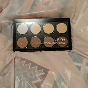 NYX highlight and contour pro palette